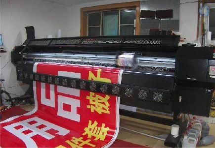 武汉喷绘广告分辨率是多少？